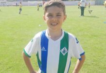 PEDRO, 8 ANOS, TRICOLOR